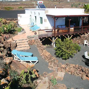 https://casa-uva.puertodelcarmen-hotels.org